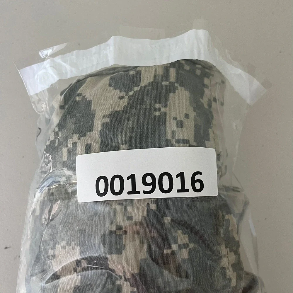 US Army ACU Digital Camo Field Jacket UCP Combat Uniform Small Regular